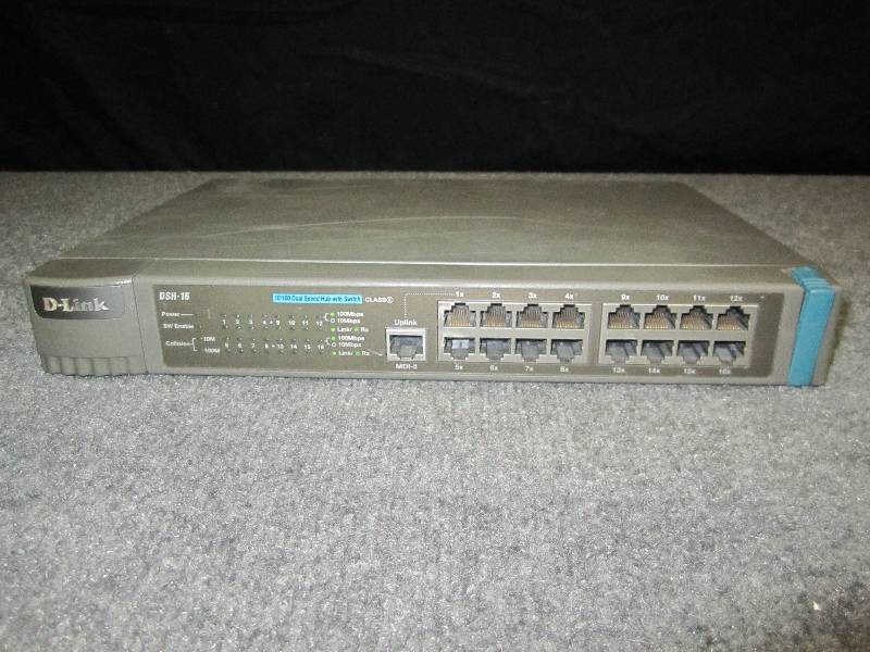 lot 60 image: D-Link DSH-16 10100 dual high spee...