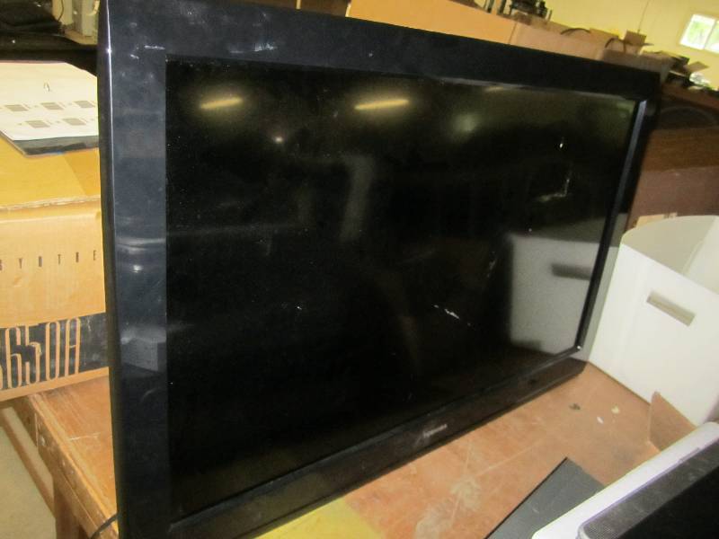 lot 90 image: Toshiba 40FT1U 40 flat screen TV, ...