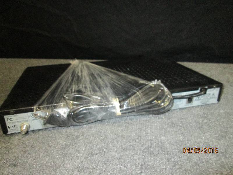 lot 31 image: Dish Pro 301 DE01 receiver...