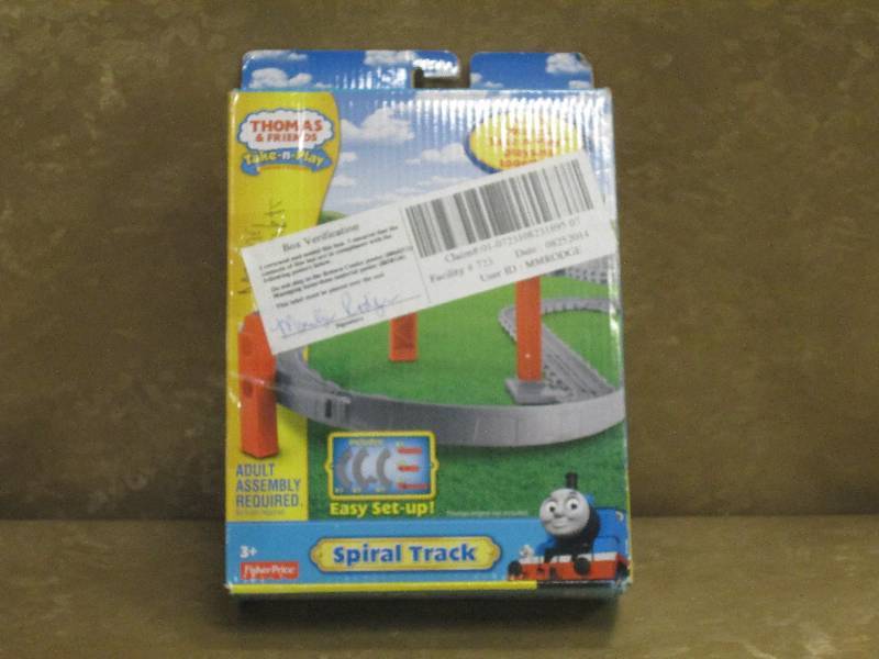 lot 2 image: Thomas and friends train track...