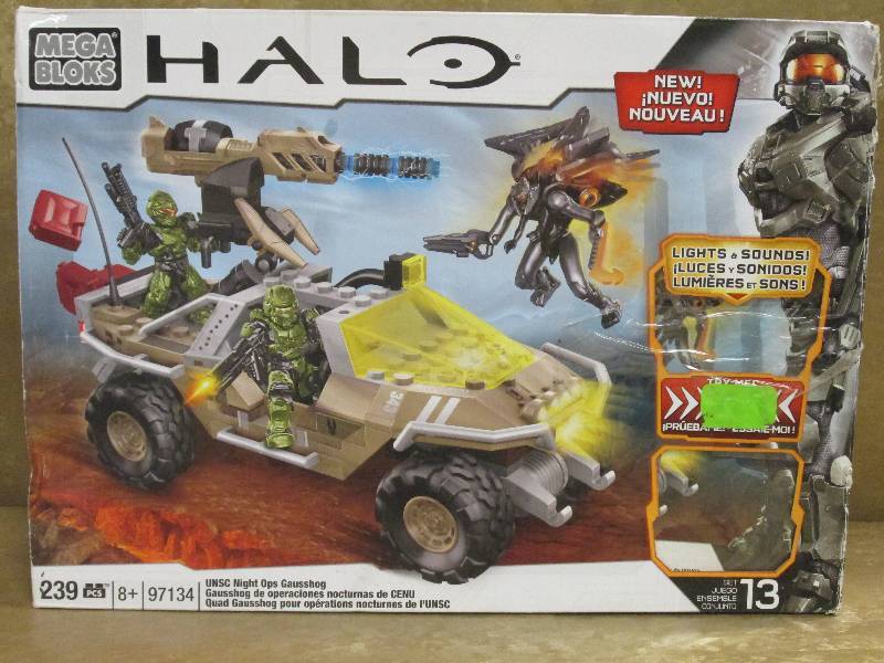 lot 6 image: Halo MegaBlocks...