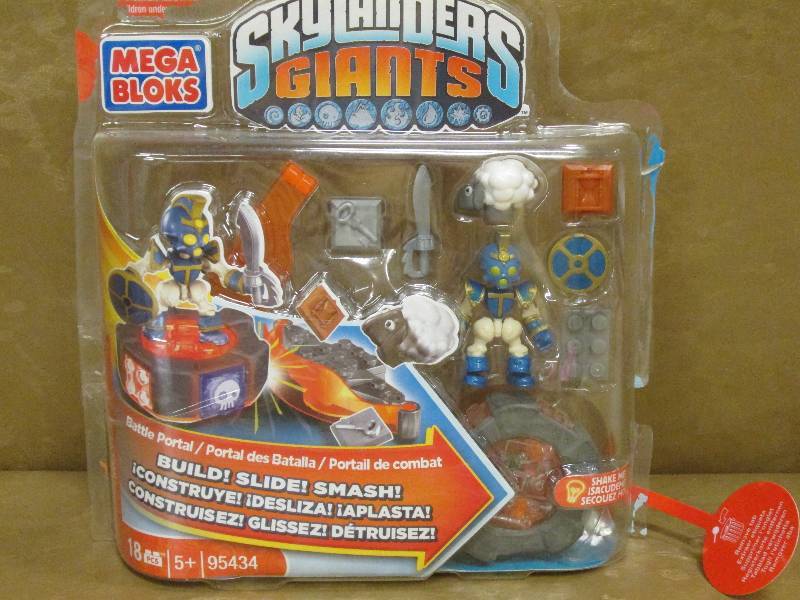 lot 18 image: Skylanders MegaBlocks...