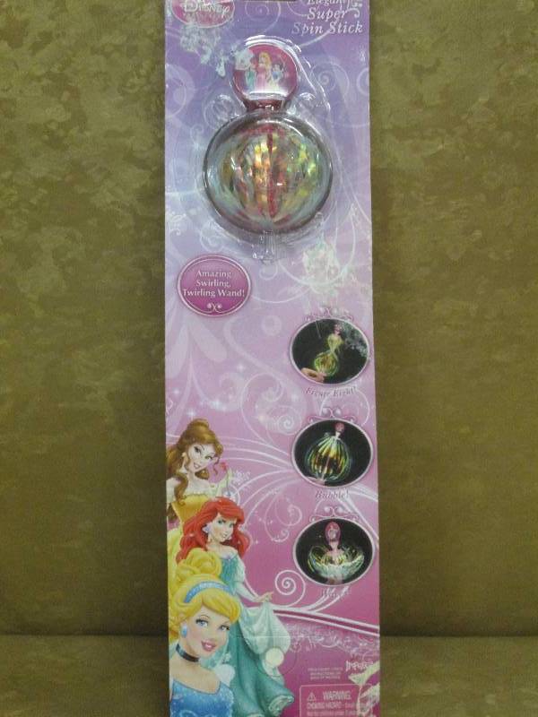 lot 19 image: Princess super spin stick...