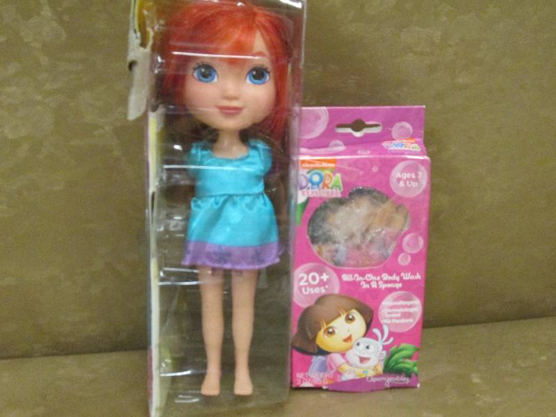 lot 62 image: Dora & Friends (Kate) & Body Wash &...