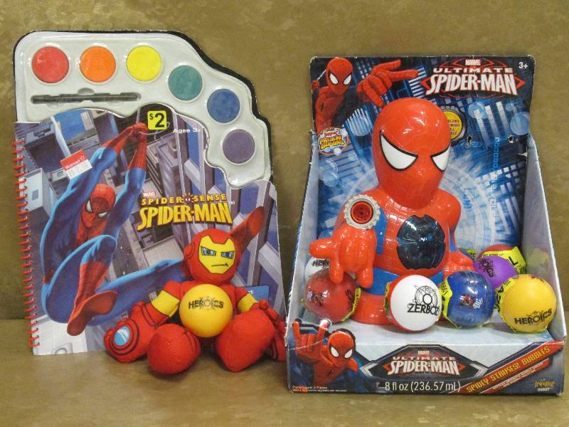 lot 63 image: Spiderman & Friends Bundle...