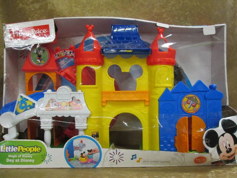 lot 77 image: Fisher-Price Disney Palace...