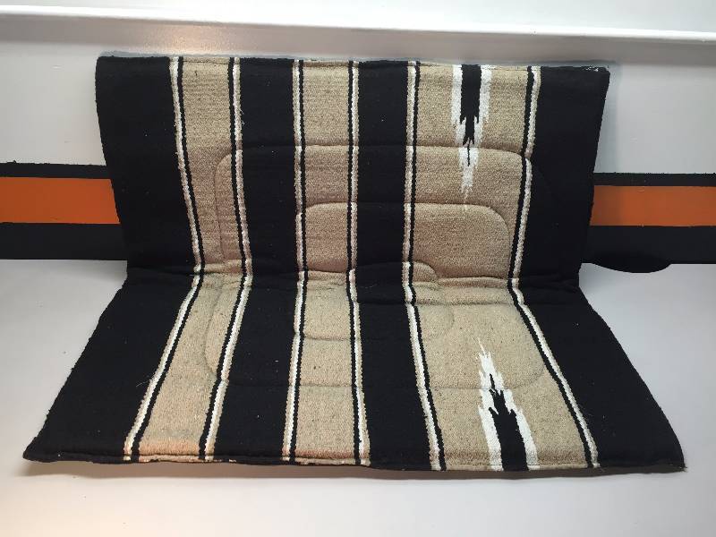 lot 8 image: WEAVER BRAND SADDLE PAD, NAVAJO TOP ECONOMY, NEW