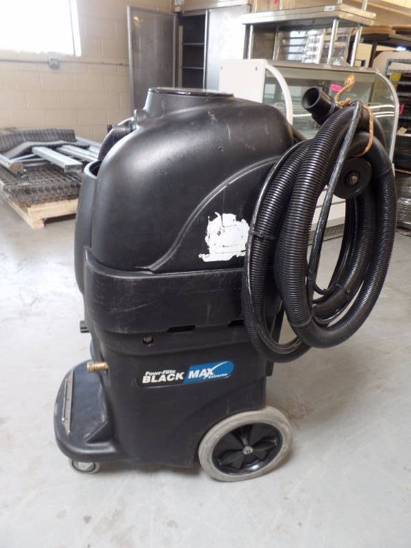 Carpet Cleaner and Hoses