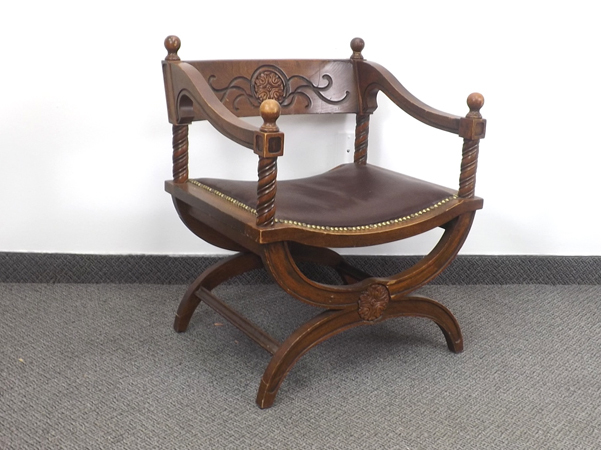 lot 8 image: Vintage Savonarola Wood Chair