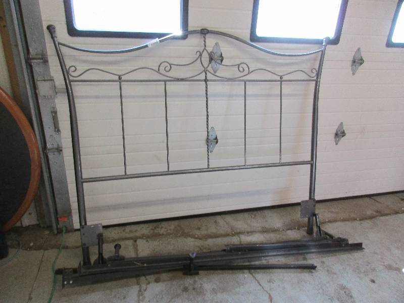 Headboard & Frame