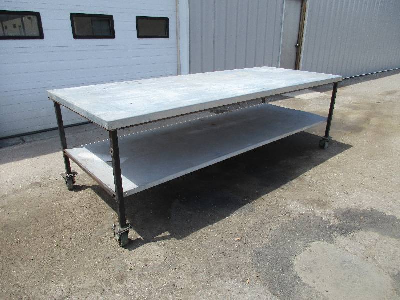 Shop Table