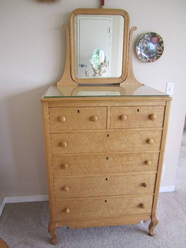 Mirrored dresser, top is 35 x 20  ...