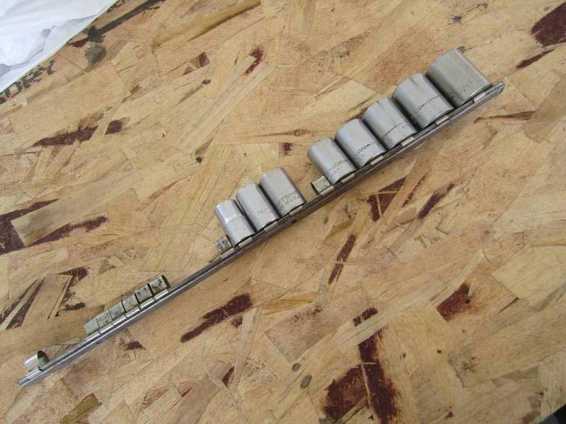 Rail of sockets...
