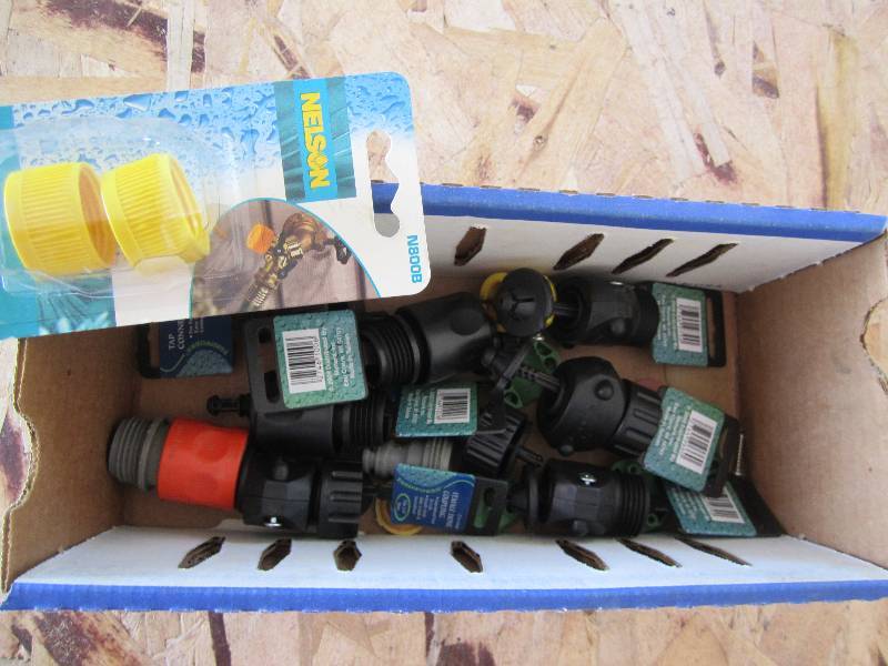 Lot of hose couplings and attachmen...
