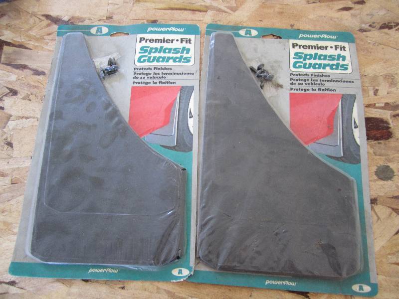 Pair of splash guard flaps...