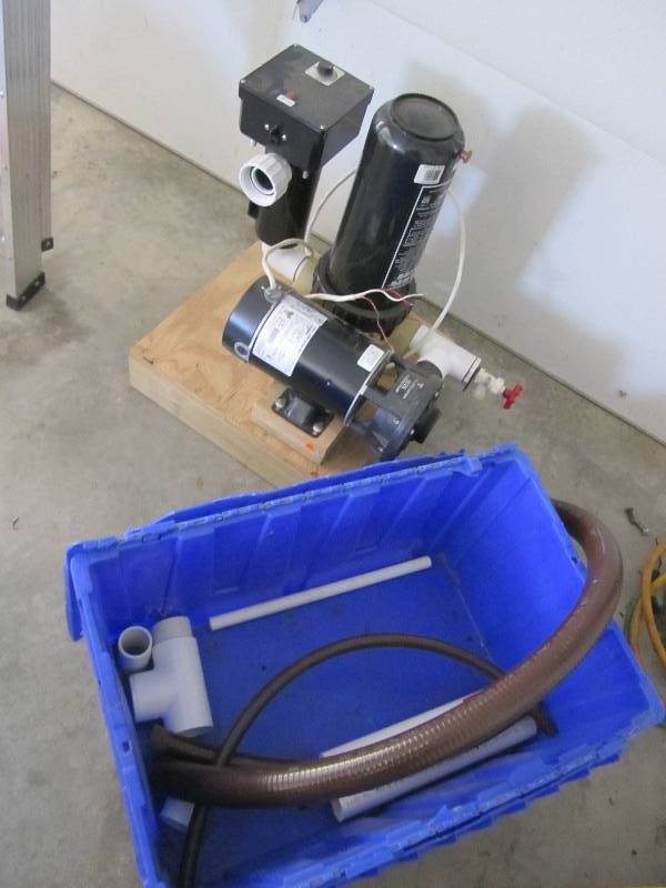 Pool pump, set up for a pool but pu...