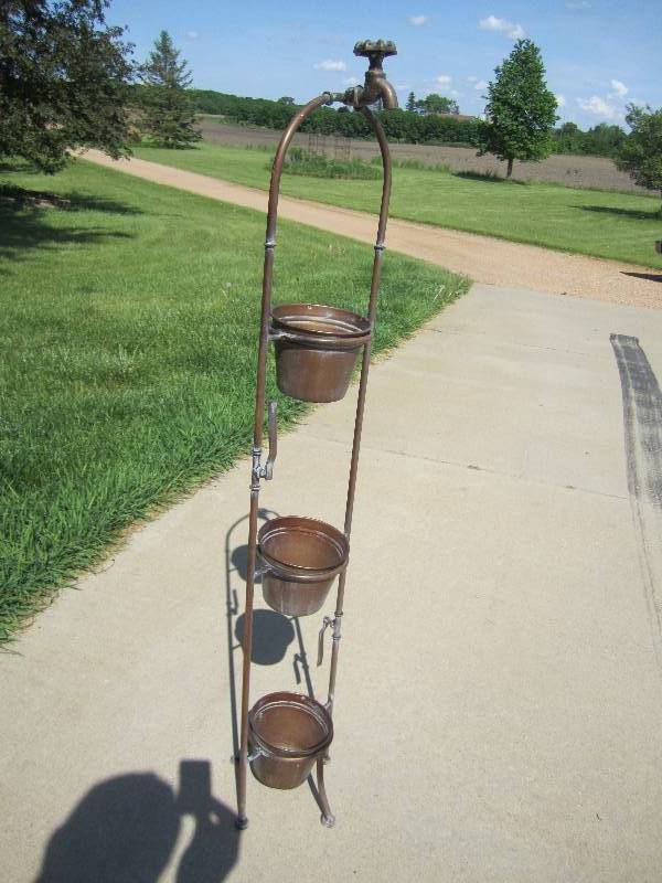 3 pot plant holder...