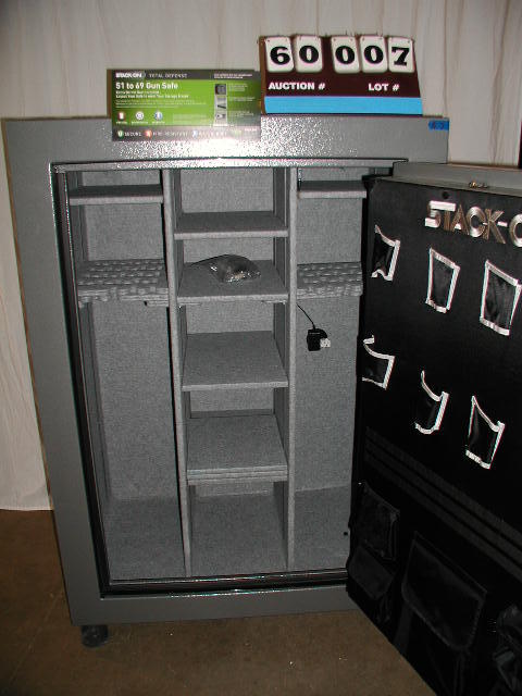 Total Defense 69 Gun Electronic Safe