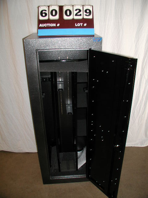 Tactical Steel Security Cabinet 16 gun