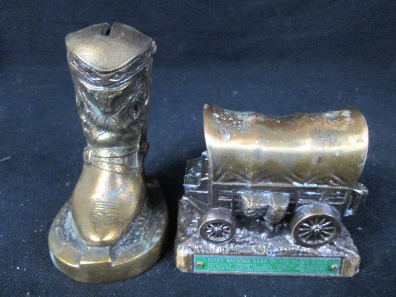 lot 152 image: Boot & Covered Wagon Bank
