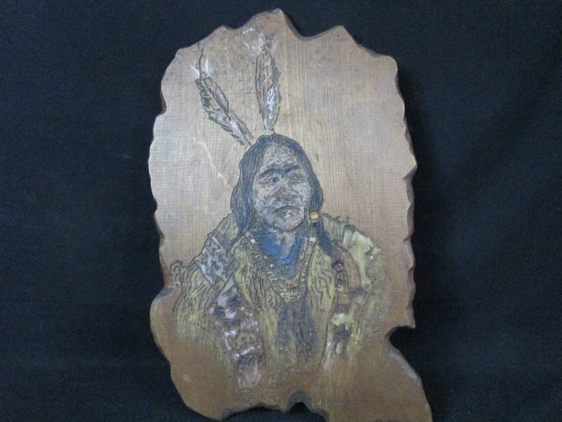 lot 175 image: Indian Wood Line Carving