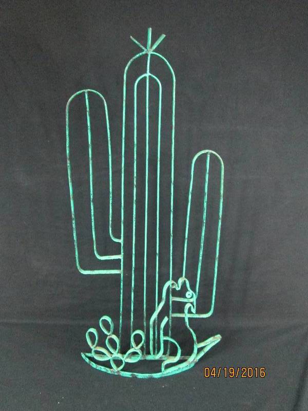 lot 5 image: Iron Cactus Floor Art