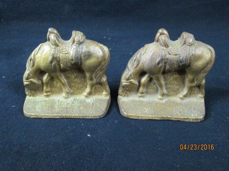 lot 64 image: Gold Tone Cast Horse Bookends