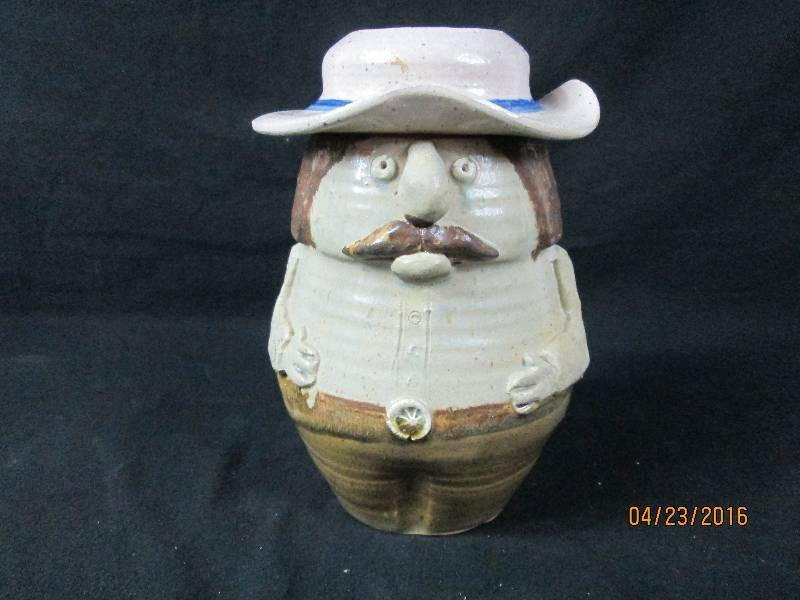 lot 97 image: Sighed Pottery Cookie, Biscuit Jar