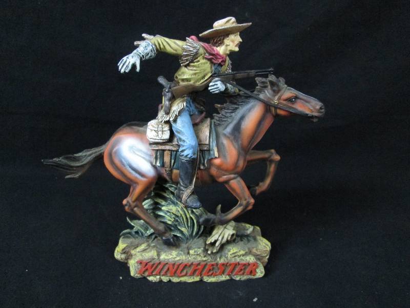 lot 111 image: Winchester Resin Statue