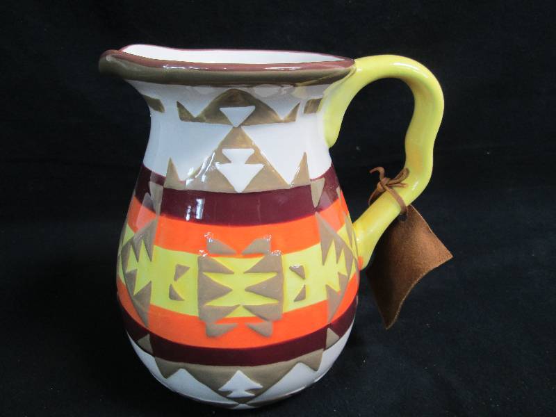 lot 194 image: Pendletron Pitcher