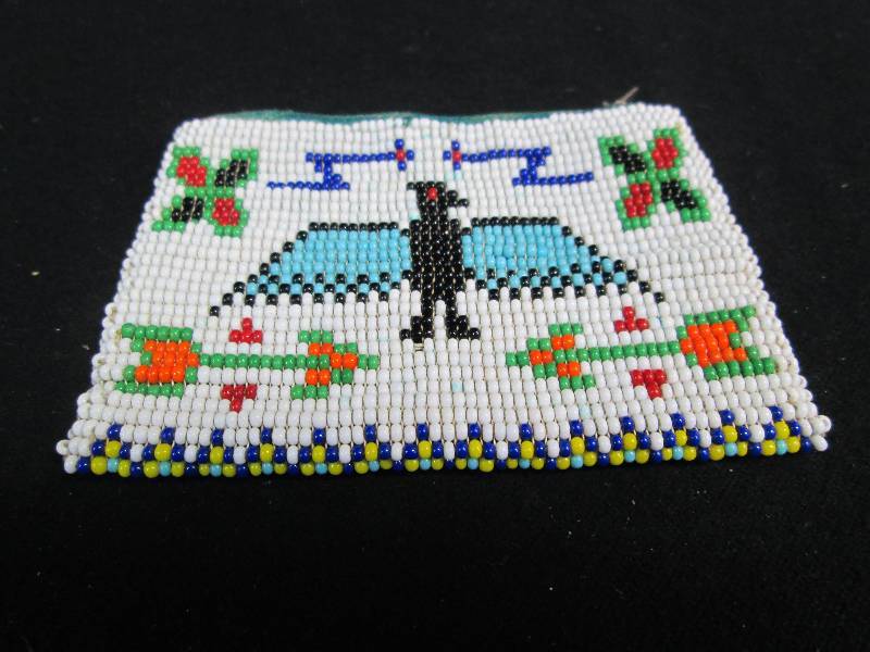 lot 215 image: 60s 70s Souvenir Beaded Coin Purse