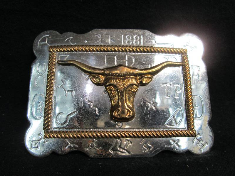 lot 225 image: Nickel Sliver Belt Buckle