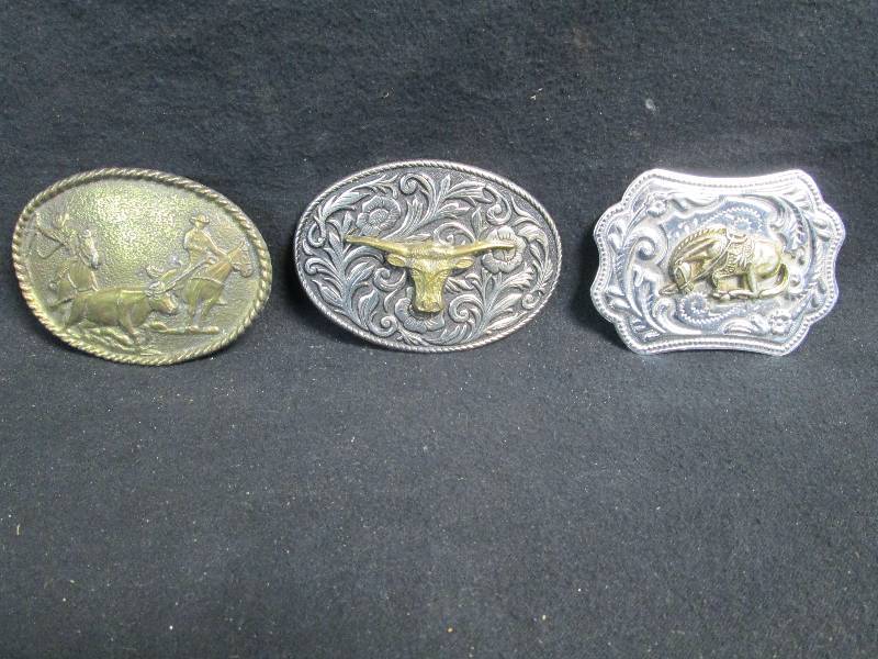 lot 227 image: Roundup Steers Head Belt Buckles