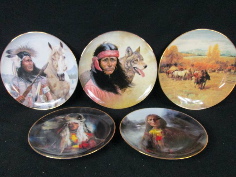 lot 293 image: Noble Tribes Collection Plates