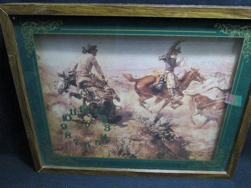lot 310 image: Shadow Box Clock