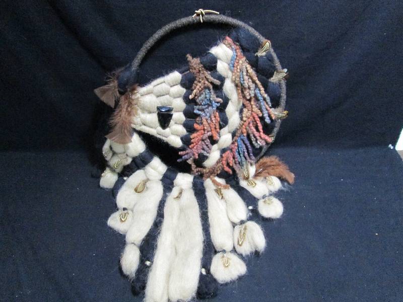 lot 334 image: Dream Catcher