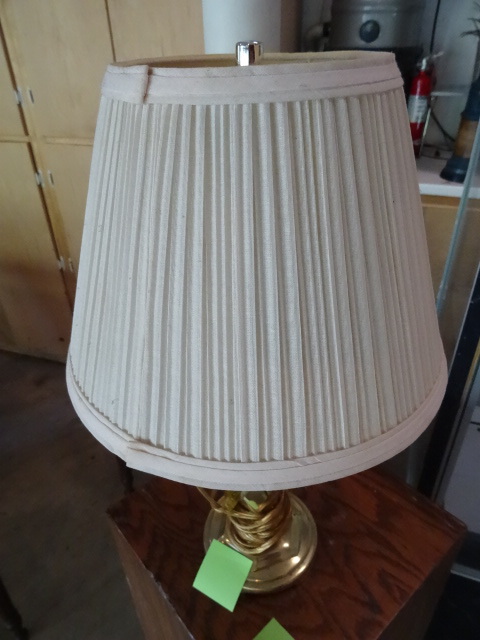 Table lamp