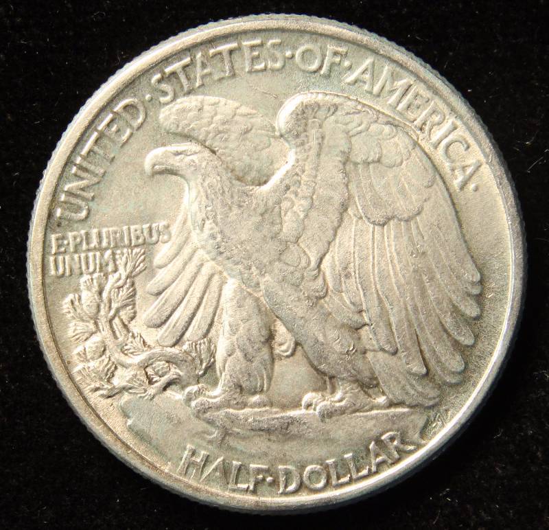 1945 WALKING LIBERTY SILVER HALF DOLLAR AU