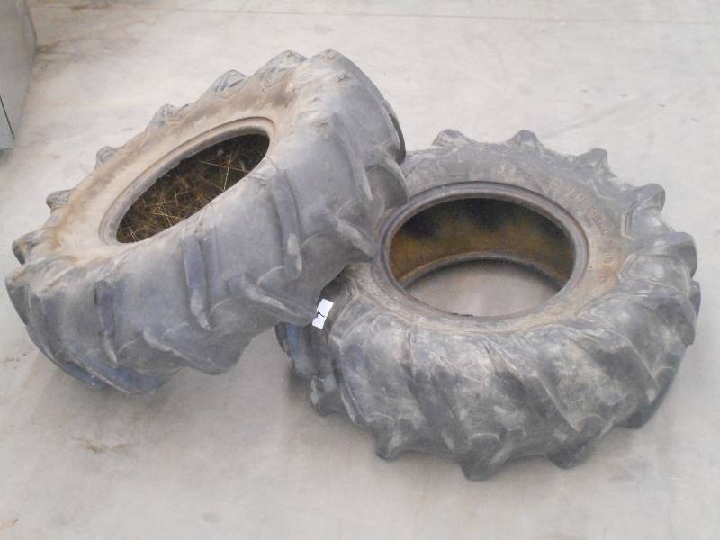 lot 7 image: (2) Firestone All Traction Field & ...