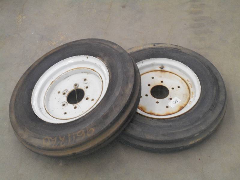 lot 10 image: (2) New Unused Firestone 3-Rib 5.00...