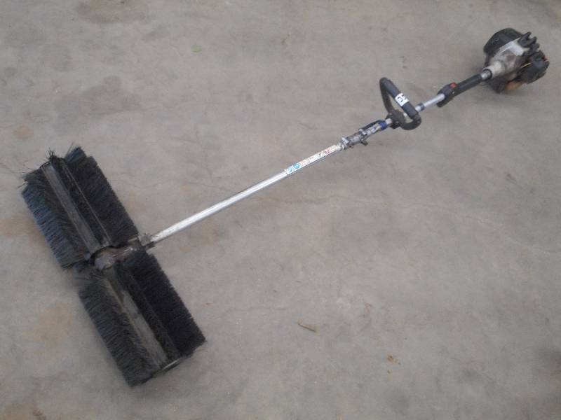 lot 35 image: Echo Gas-Powered Bristle Broom, No ...