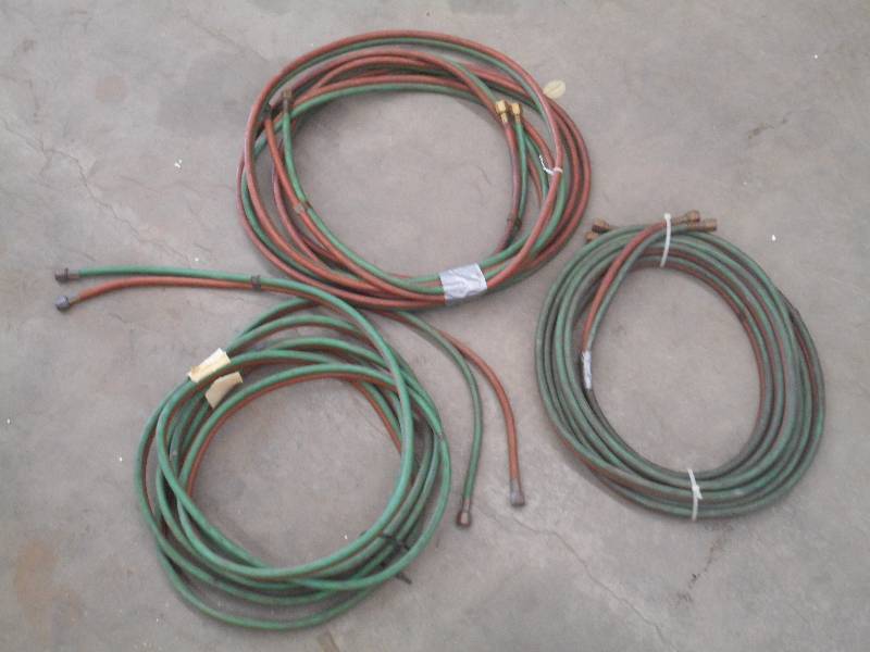 lot 49 image: (3) Oxi-Acetylene Hose Sets ...
