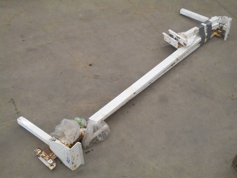 lot 52 image: Amer-Rack Steel Ladder Rack Set ...