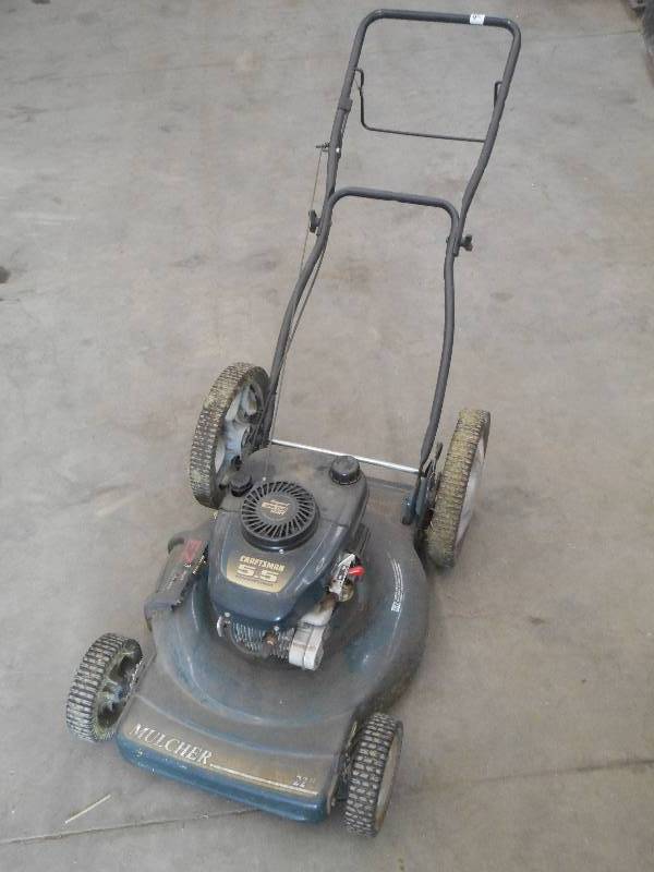 lot 94 image: Craftsman 5.5HP 22 Push Mower ...