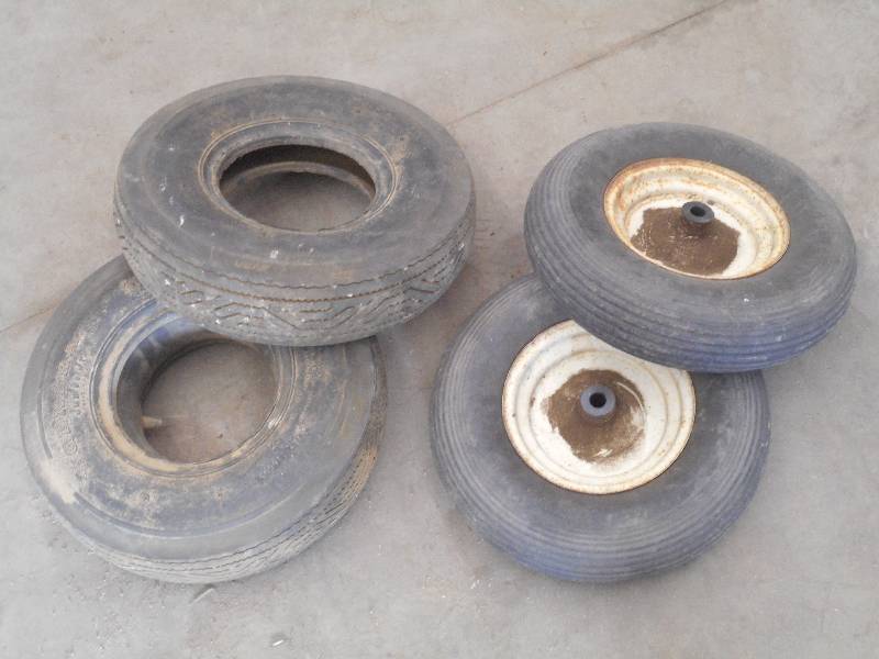 lot 104 image: Lot Of (2) Wheel Barrel Tires & (2)...