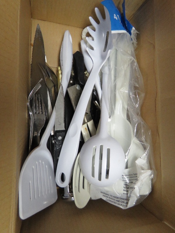 lot 7 image: Kitchen Lot