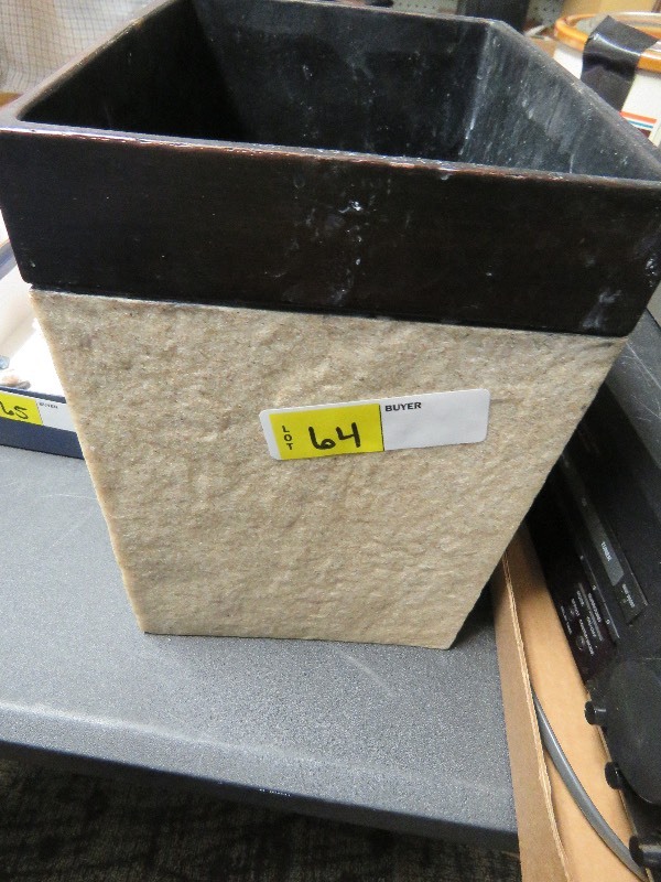 lot 64 image: Decorative Wastebasket