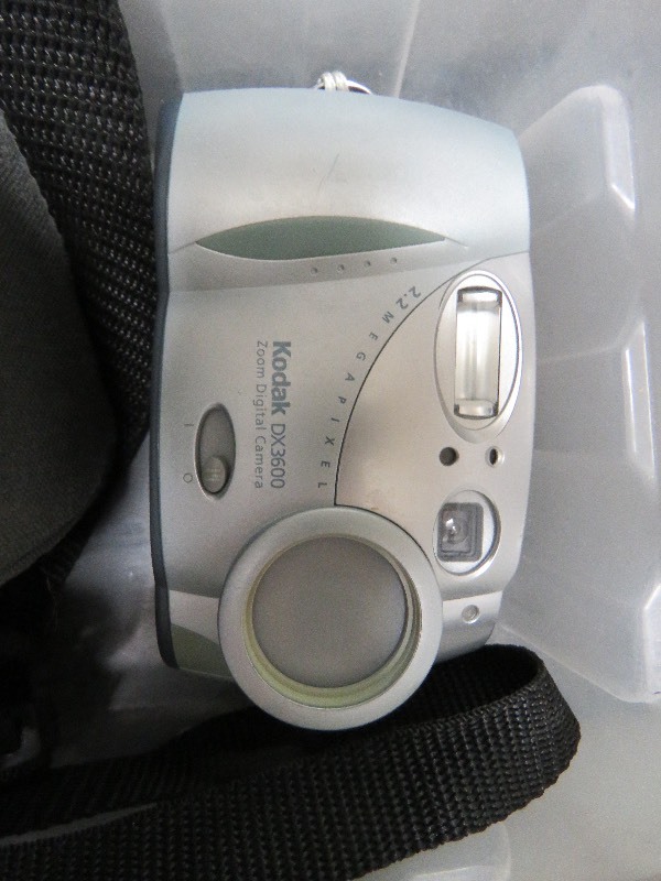 lot 67 image: Camera Lot