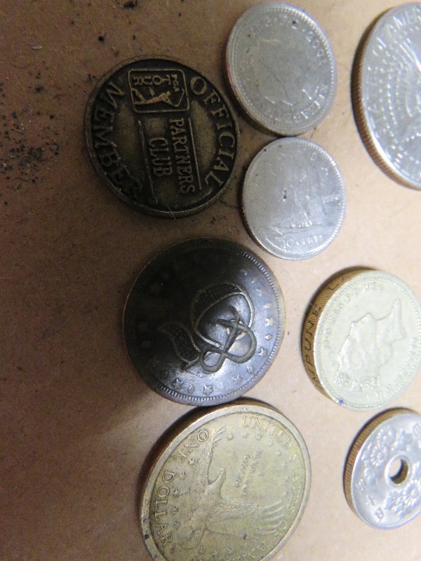 lot 70 image: Foreign Coins
