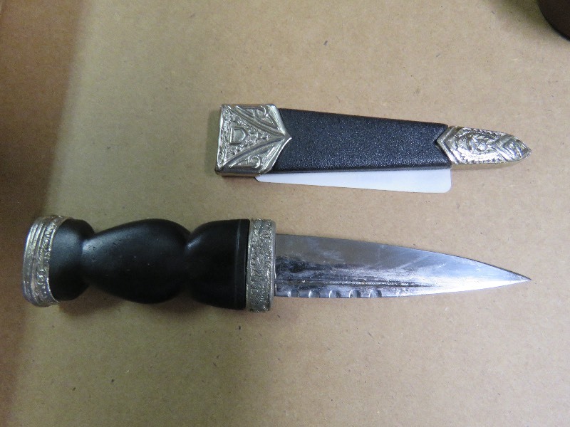 lot 74 image: Dagger